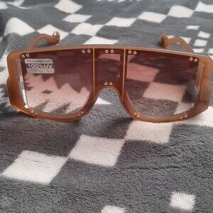 Unique Spexx Brown Studded Fashion Gradient Polycarbonate  Sunglasses
